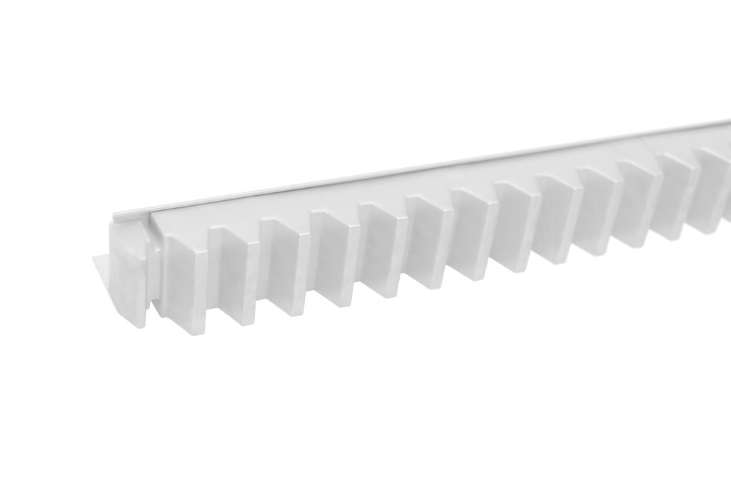 Detalhe dos gomos de alta resist&ecirc;ncia da cremalheira